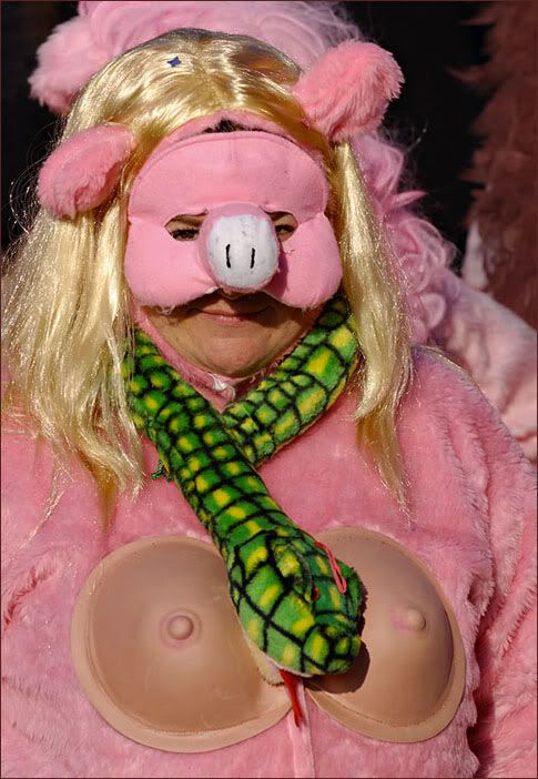 девушки и женщины в фотографиях со всего мира