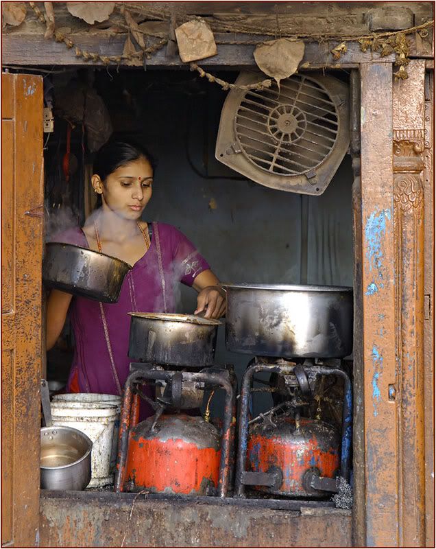 девушки и женщины в фотографиях со всего мира