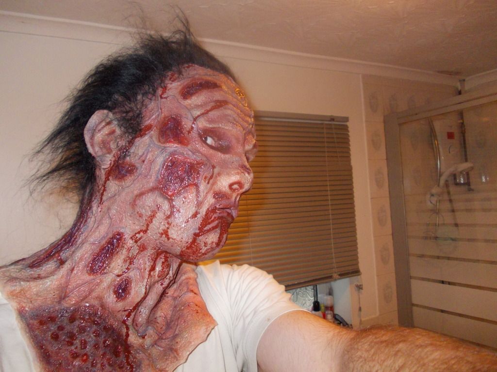 zombiemasks029.jpg