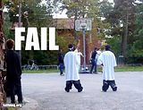 th_epic-fail-baggy-shirt-fail